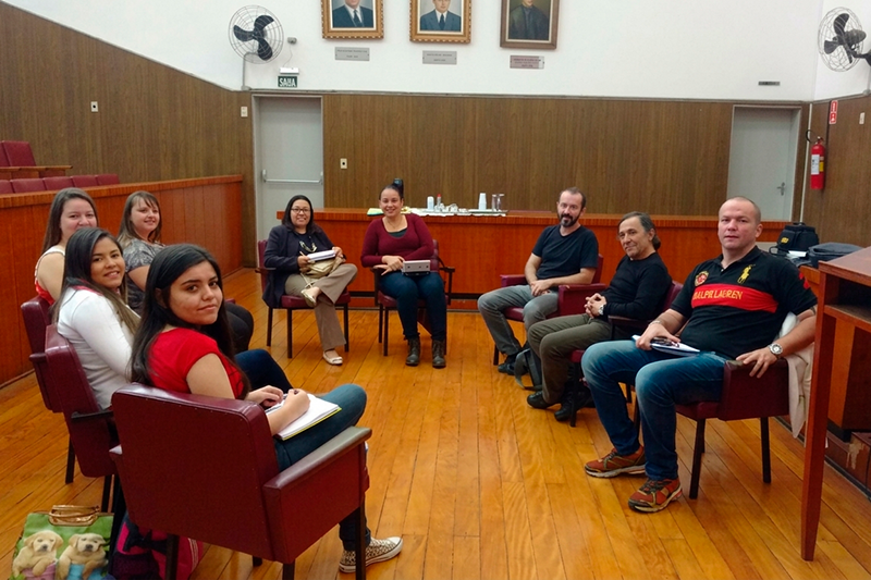 Supervis&atilde;o do projeto "Semeando Sonhos" com Maur&iacute;cio Cardenete e Luiz Mendes em 2016 - Foto: arquivo A&ccedil;&atilde;o Pela Paz