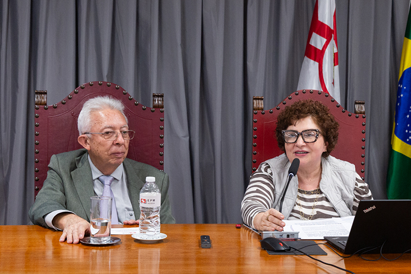 Dr. Caetano Levi Lopes e Solange Senese - Foto: Comunica&ccedil;&atilde;o Social TJSP / Imprensa EPM