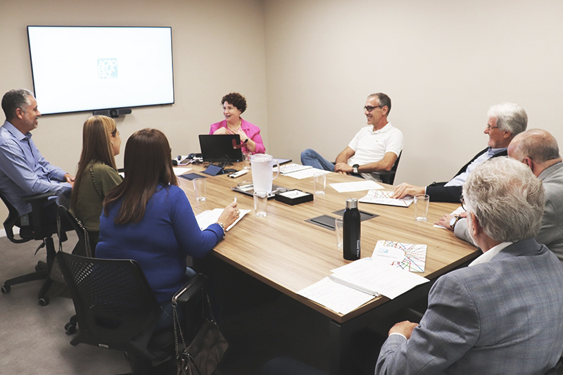 Rafael Damasceno durante reuni&atilde;o do conselho deliberativo do A&ccedil;&atilde;o Pela Paz no ano de 2023 - Foto: Marcos Ferreira | A&ccedil;&atilde;o Pela Paz