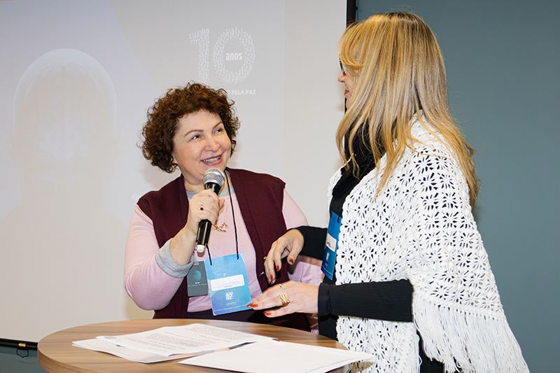 Solange Senese e Dra. Carolina Maracaj&aacute; - Foto: Michel Mota | A&ccedil;&atilde;o Pela Paz