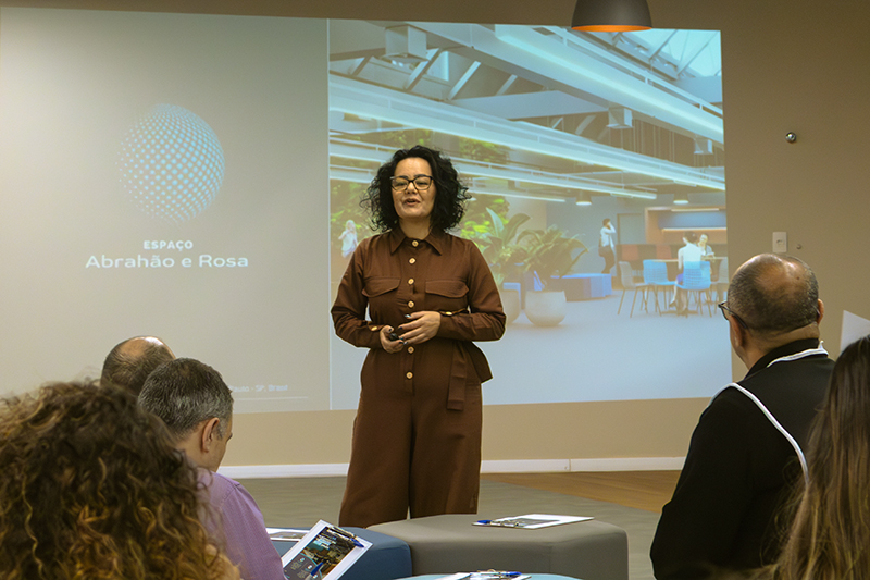 Patricia Stahelin do A&ccedil;&atilde;o Pela Paz e Espa&ccedil;o Abrah&atilde;o e Rosa - Foto: Michel Mota | A&ccedil;&atilde;o Pela Paz