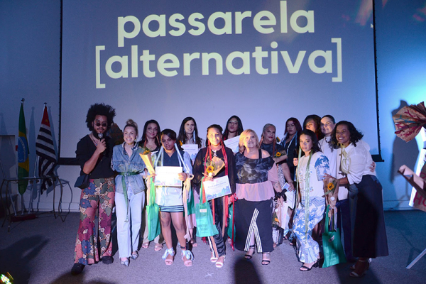 ONG Passarela Alternativa promove desfile de moda criativo com reeducandas no auditório da SAP